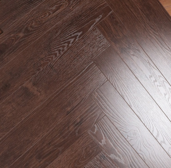 107 Дуб Торрид